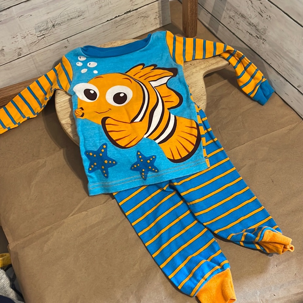 Disney - Nemo Theme Cotton Pajamas Set (Size 12M)
